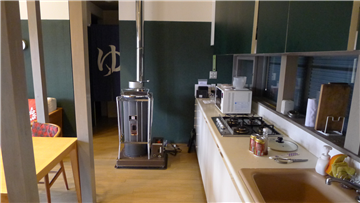 LDK（キッチン方向を撮影）