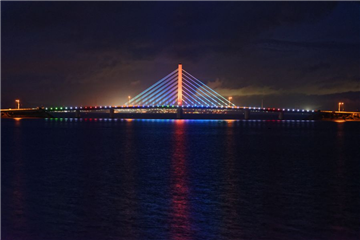 海中道路の夜景