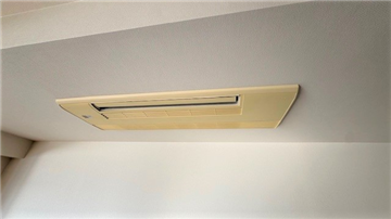 LDKのビルトインエアコン/リフォーム・補修等前