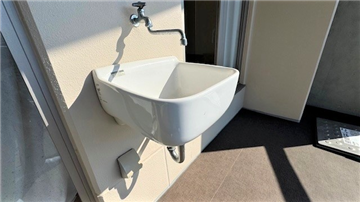 バルコニーのスロップシンク