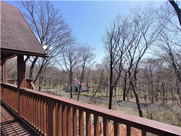 ウッドデッキより東方向の眺望