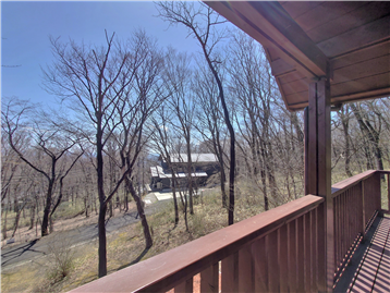 ウッドデッキより南方向の眺望