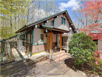 建物外観を南側より