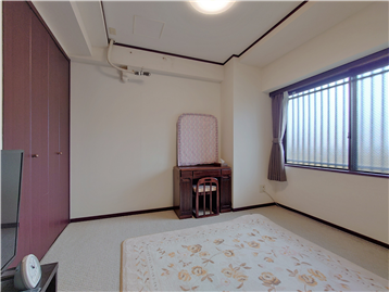 洋室2を居室入口側より