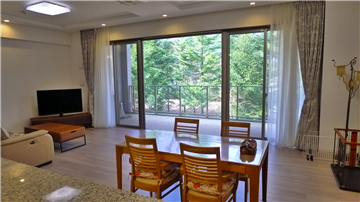 LDK（キッチン側から撮影）