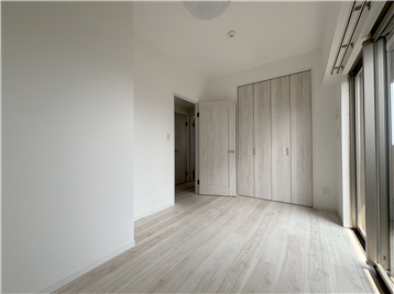 洋室2 （入口側を撮影）