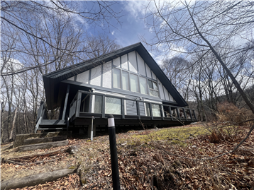 建物外観（南西方向より撮影）