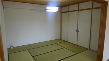 和室(入口より撮影)