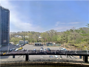 バルコニーより南西方向の眺望