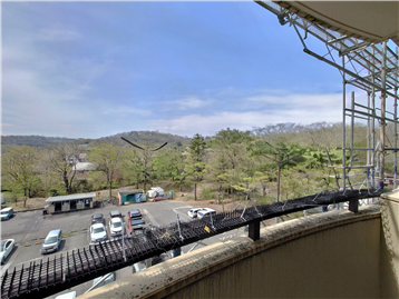 バルコニーより西方向の眺望