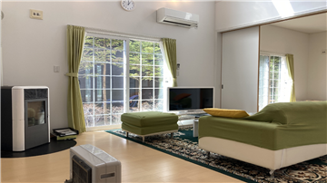 リビング(南東側より撮影)