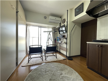 約7.0畳の洋室／北方向を撮影