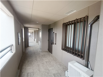 玄関前の共用廊下