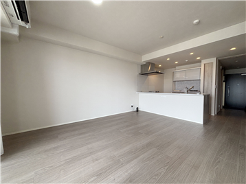 リビング・ダイニングからキッチンを撮影