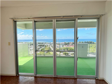 リビング・ダイニングからのオーシャンビュー