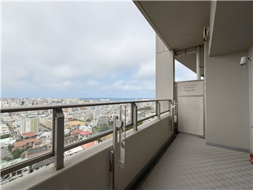 南西向きのバルコニー