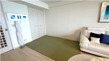 畳コーナー（リビングダイニングから撮影）