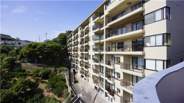 マンション外観／南側より撮影