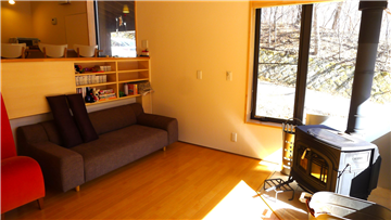 リビング（北東方向を撮影）