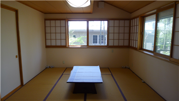 和室（入口より撮影）