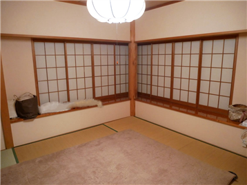 和室2(南方向を撮影)