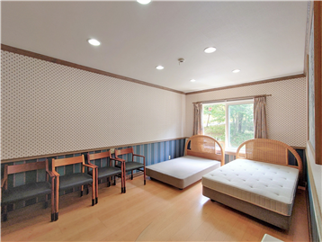 洋室3を居室入口側より