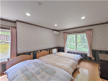 洋室1を居室入口側より