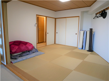 和室／押入方向を撮影