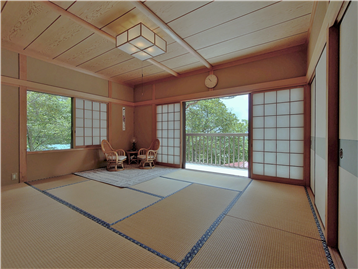 和室3を居室入口側より