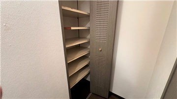 トイレ前の物入