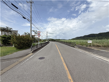 前面道路~北東側を撮影~