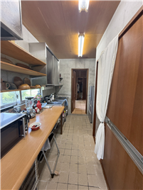 母屋のキッチン
