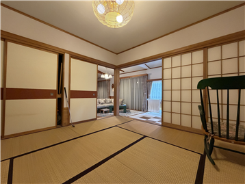 LDKと隣接する和室1/北東方向を撮影