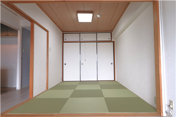 和室/押入方向を撮影※リフォーム・補修等前