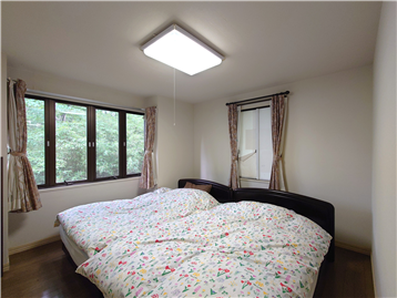 洋室3を居室入口側より