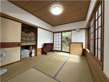 和室1/南東方向を撮影