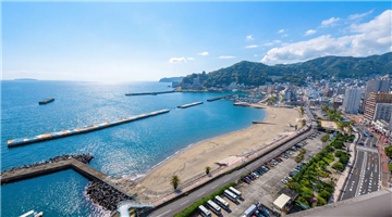 相模灘・初島・サンビーチを望む眺望(南方向を撮影)