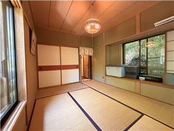 和室2/入口方向を撮影