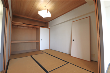 押入のある和室