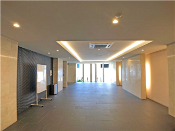 エントランスホール