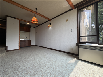 LDK/キッチン方向を撮影※リフォーム・補修等前