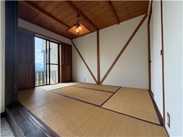 約6.0畳の和室/南方向を撮影※リフォーム・補修等前
