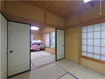 和室1の西側角より和室2方向