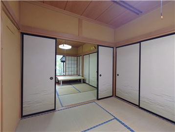 和室2の東側角より和室1方向