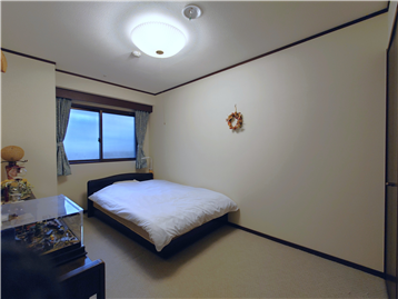 洋室3を居室入口側より