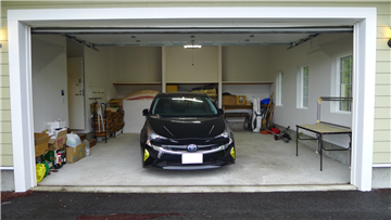 ビルトインガレージ(2台駐車可)