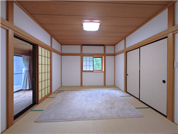 和室をLDK側より