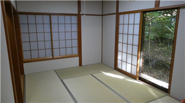 和室（入口より撮影）