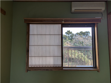 和室窓から見る風景