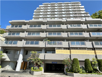 マンション外観（南東方向より撮影）